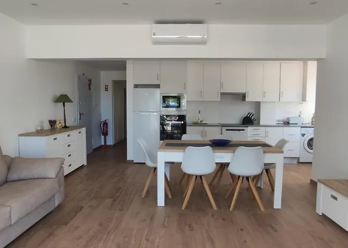 Апартаменты 11 Beira Mar - Casas & Papeis *