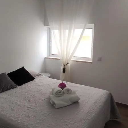 11 Beira Mar - Casas & Papeis * Армасан-де-Пера